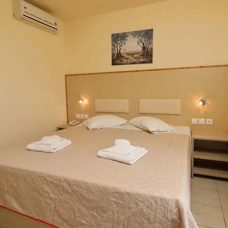 Hotel Eri & Village