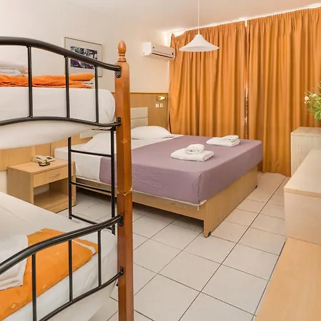 Eri & Village Hotel