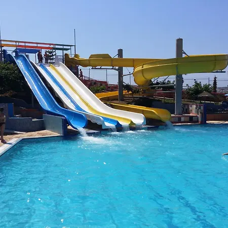 Hotel Eri & Village 4*