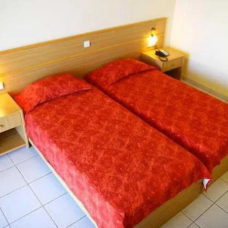 Eri & Village Hotel 4*