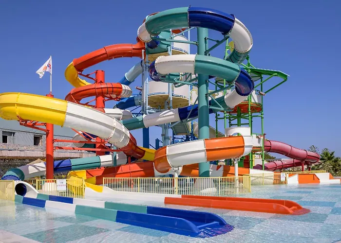 Eri & Village Ξενοδοχείο 4*