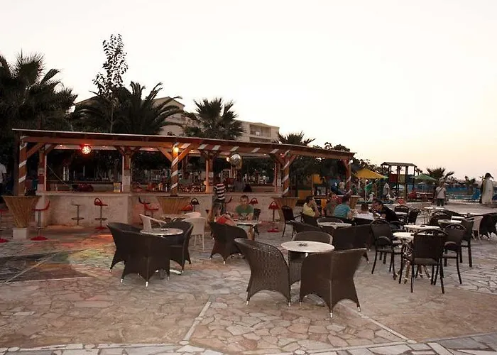 Eri & Village 4* Χερσόνησος