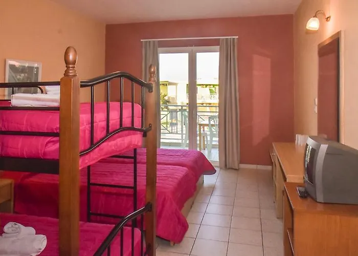 Ξενοδοχείο Eri & Village