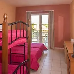 Hotell Eri Beach&village