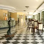Hotel Eri & Village