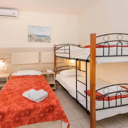 Otel Eri & Village Hersonissos (Crete)