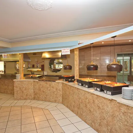 Eri & Village Hotel 4*