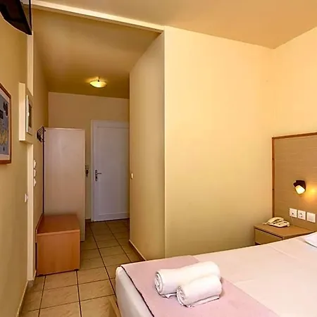 Eri Beach&village Hotell