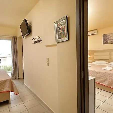 Eri Beach&village Hotell