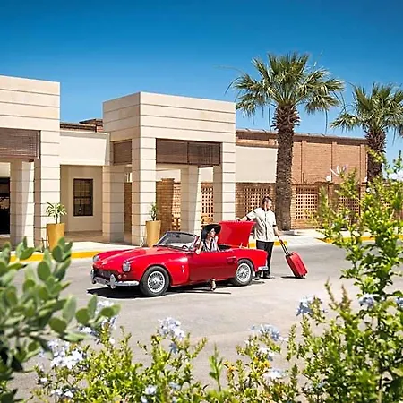 Eri & Village Hotel