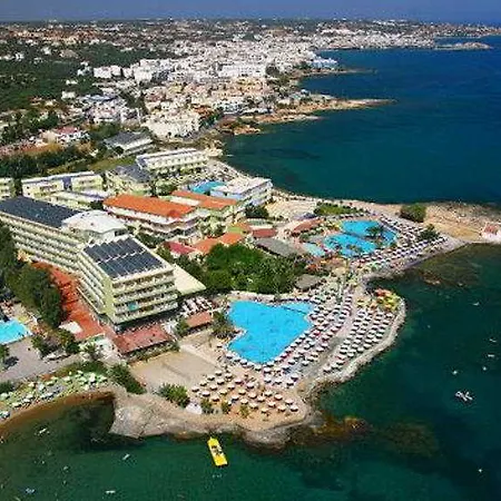 فندق Eri & Village