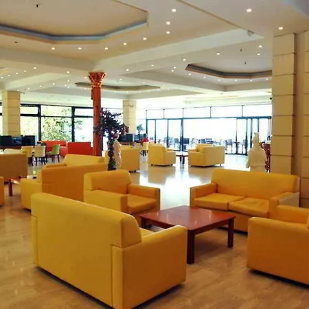 فندق Eri & Village خيرسونِسوس