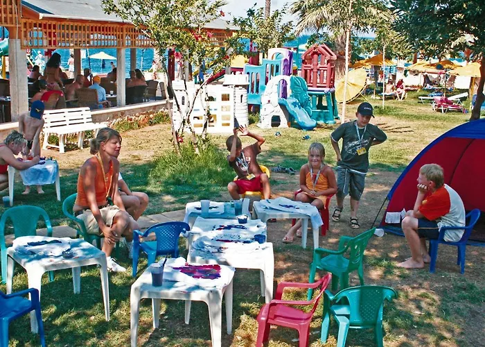 Hotel Eri & Village 4*