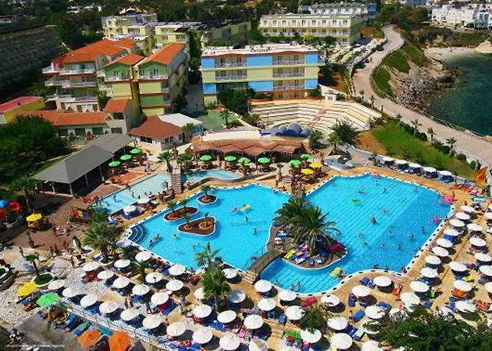 Eri & Village Hotel 4*