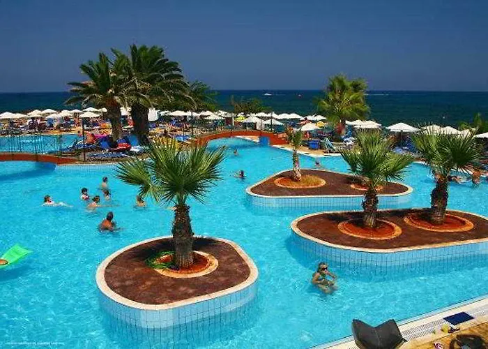 Eri & Village Hotel 4*